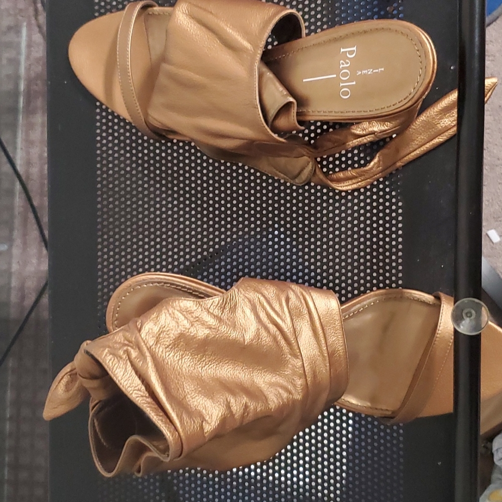 Bronze shoes